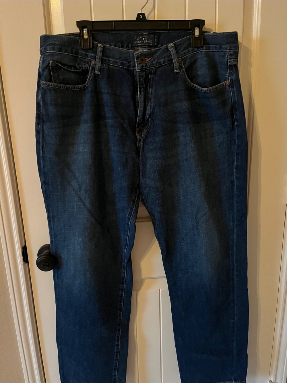 Lucky Brand Men’s Dark Blue Straight Jeans